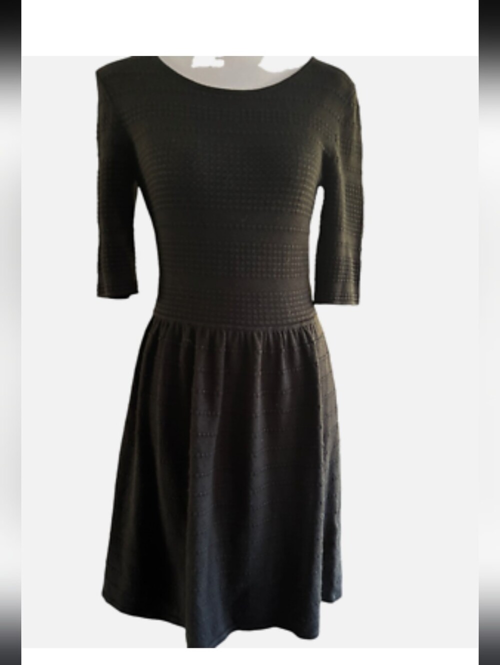 Vince Camuto Grey Textured Knit Fit-and-Flare Sweater Dress, Size Medium